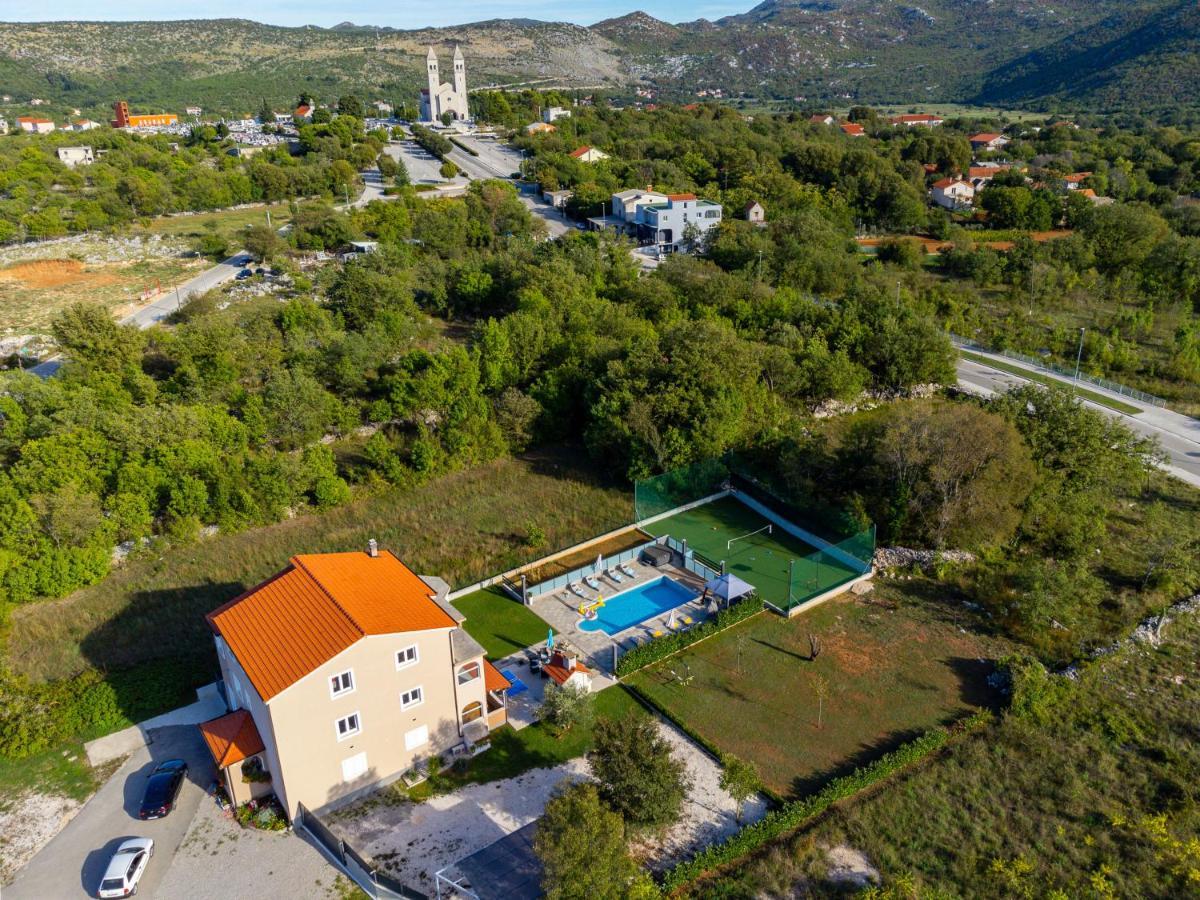 Villa Maris Dugopolje Exterior foto